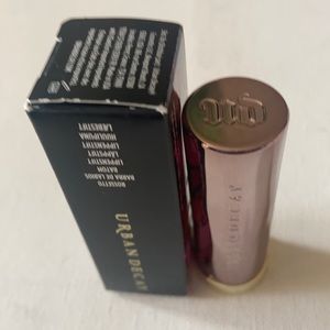 Urban Decay lipstick